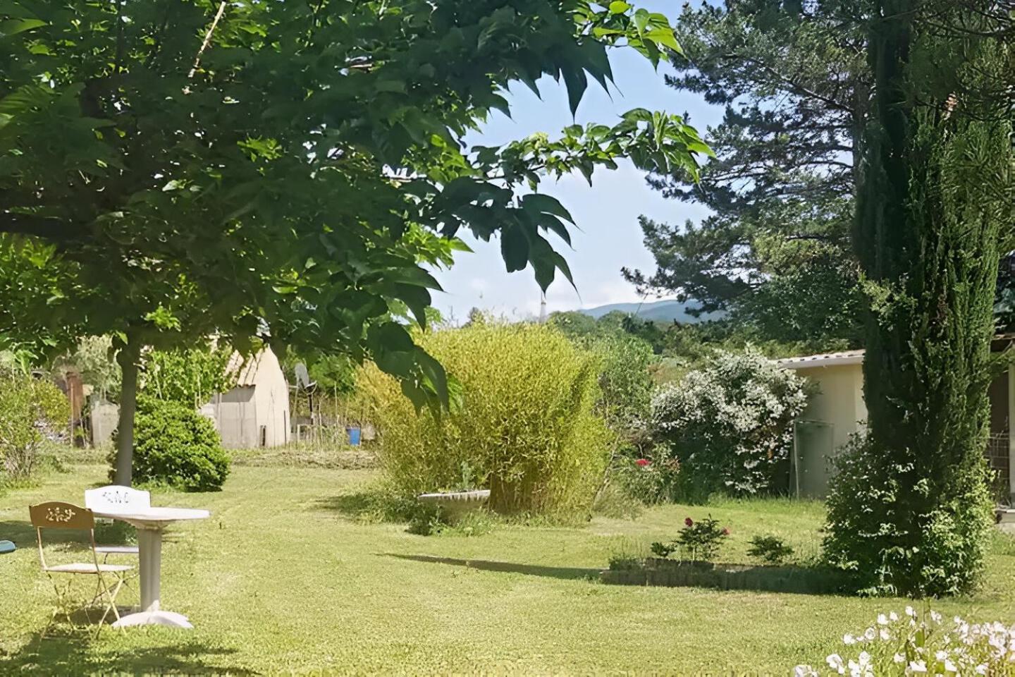 גרגאס Chambre Dans Petit Havre De Paix Avec Piscine Chauffee Au Coeur Du Luberon מראה חיצוני תמונה